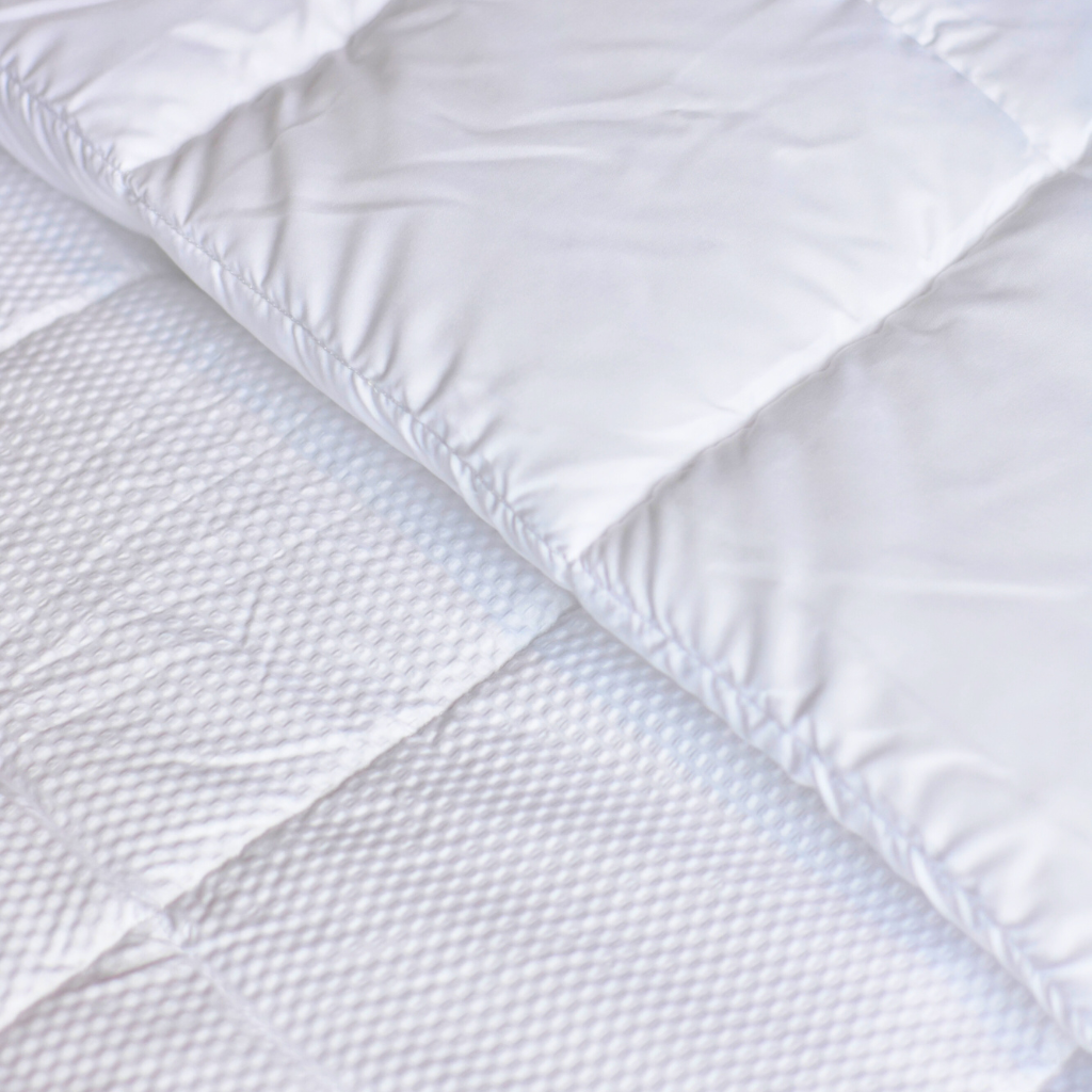 Plumón Elegance para cama | Casa Dorada