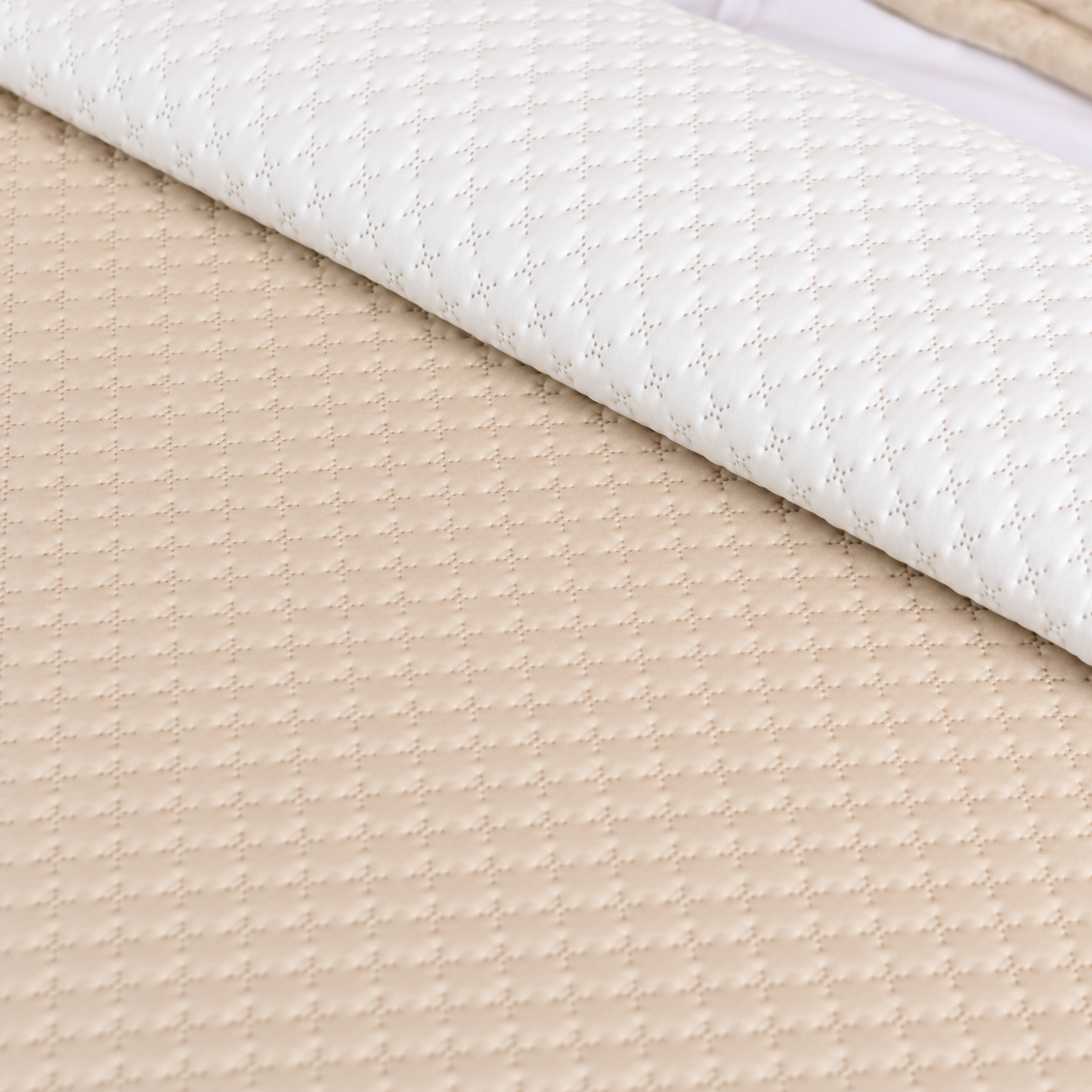 Tendido Emmanuel para cama - Doble Faz Unicolor en Microfibra | Casa Dorada