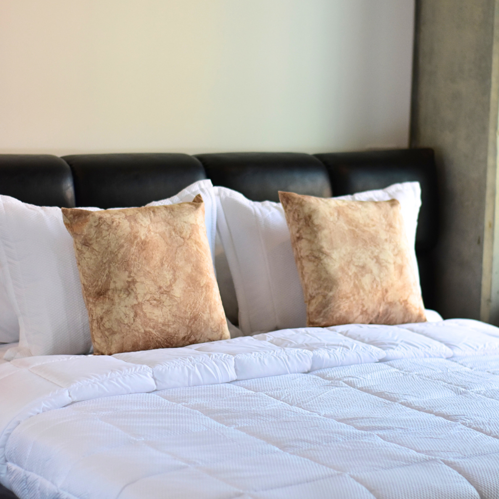Cojín Decorativo Marmolizado 45x45 cm para Sofá, Sala y Cama