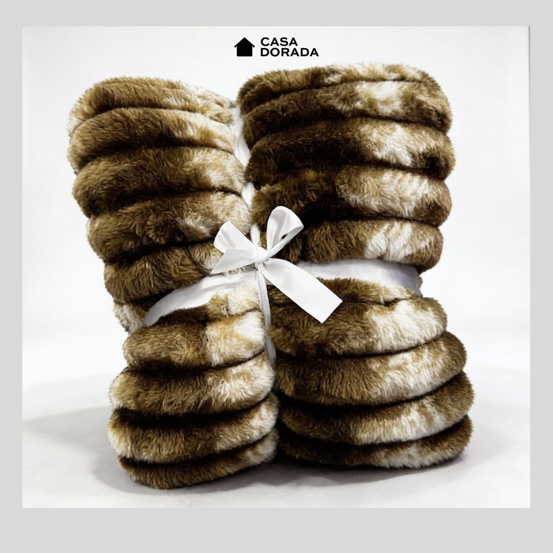 Cobija Premium Acanalada - 310g microfibra Ligera 180x2 mt | Casa Dorada - Casa Dorada