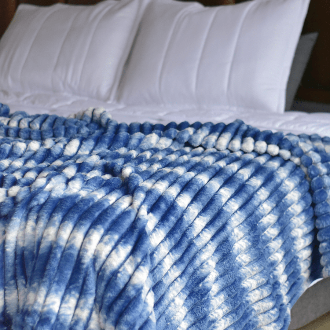 Cobija Premium Acanalada - 310g microfibra Ligera 180x2 mt | Casa Dorada - Casa Dorada