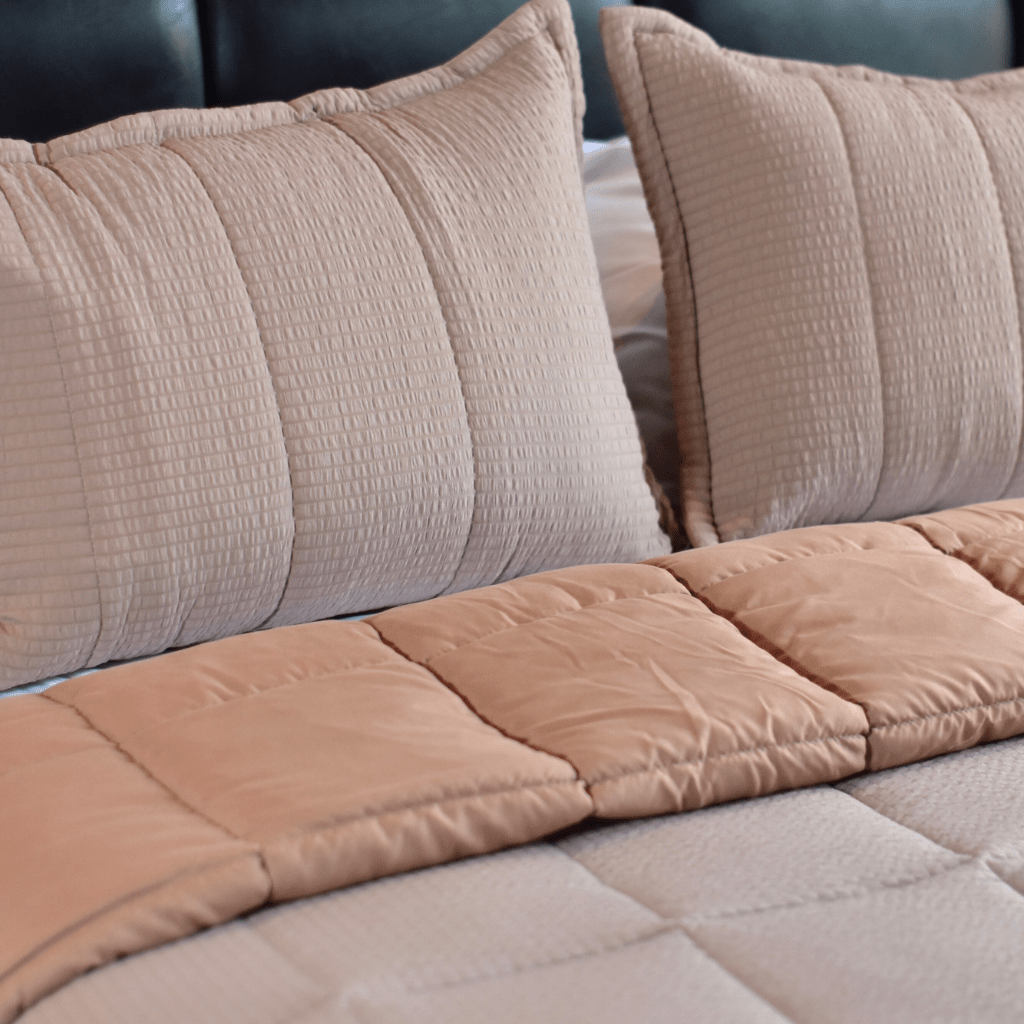 Plumón Elegance para cama | Casa Dorada - Casa Dorada