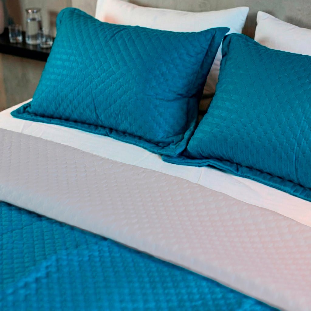 Tendido Emmanuel para cama - Doble Faz Unicolor en Microfibra | Casa Dorada - Casa Dorada